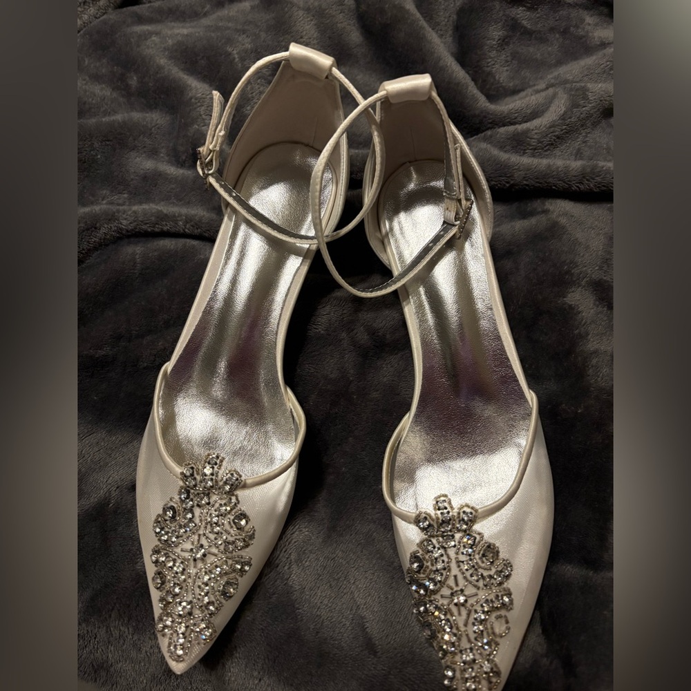 Elegant Cream Embellished Women's Heels